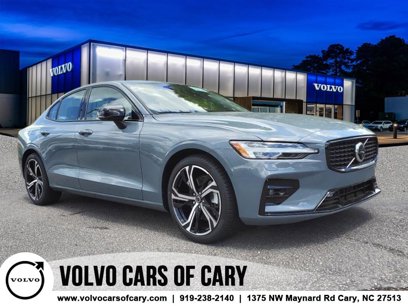 New 2024 Volvo S60 B5 Plus w/ Climate Package