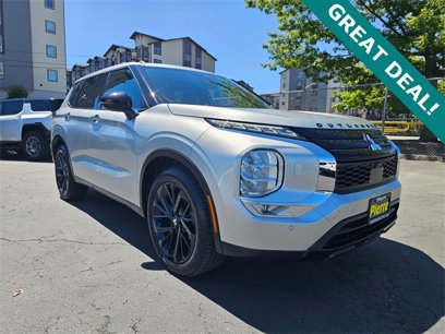 Used 2022 Mitsubishi Outlander SEL Black Edition