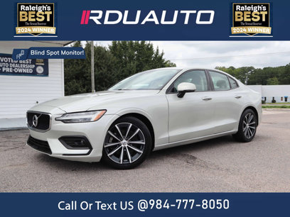 Used 2021 Volvo S60 T5 Momentum