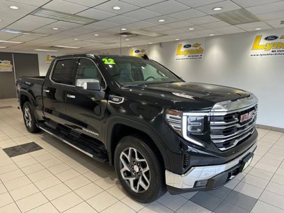 Used 2022 GMC Sierra 1500 SLT w/ SLT Convenience Package