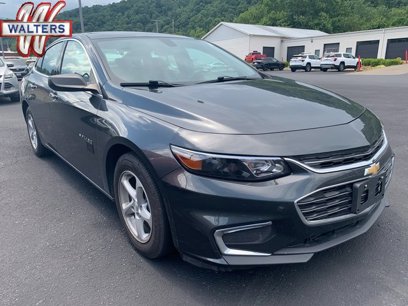 Used 2018 Chevrolet Malibu LS w/ LPO, Convenience Package 2