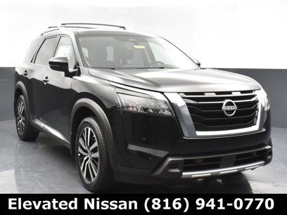 New 2025 Nissan Pathfinder Platinum w/ Cargo Package