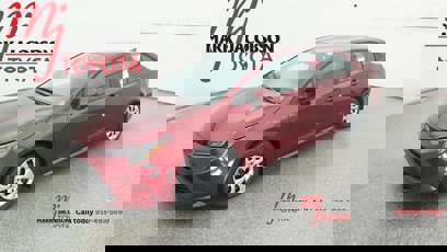 New 2025 Toyota Corolla LE