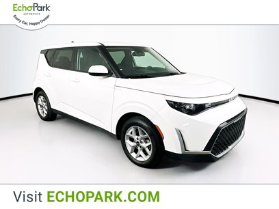 Used 2023 Kia Soul LX w/ Option Group 015