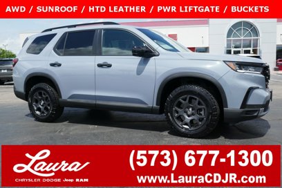Used 2025 Honda Pilot TrailSport