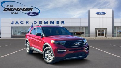 Certified 2023 Ford Explorer XLT w/ Equipment Group 202A