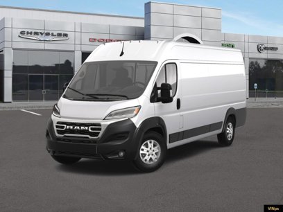 New 2025 RAM ProMaster 3500 w/ Quick Order Package 22G SLT