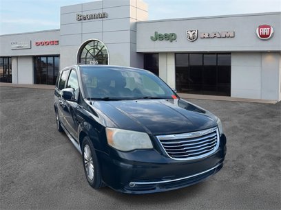 Used 2012 Chrysler Town & Country Touring-L w/ Premium Group