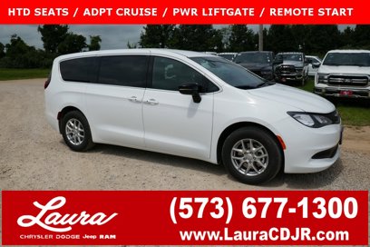 New 2025 Chrysler Voyager LX