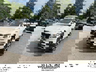 New 2025 Volvo V90 B6 Cross Country Ultra w/ Protection Package Premier