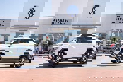 New 2025 Volkswagen Atlas Cross Sport SE