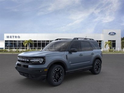 New 2024 Ford Bronco Sport Outer Banks w/ Tech Package