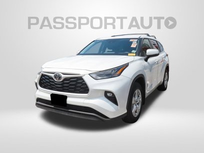 Used 2022 Toyota Highlander LE