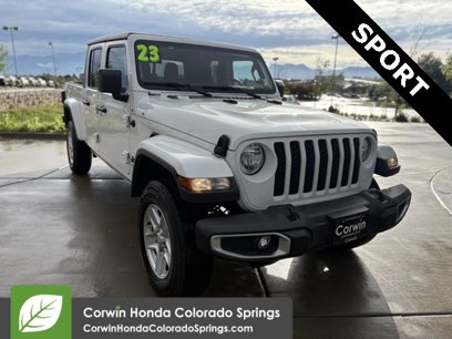 Used 2023 Jeep Gladiator Sport