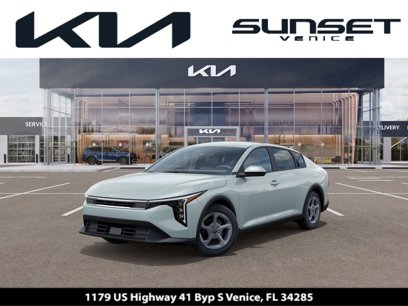 New 2025 Kia K4 LXS