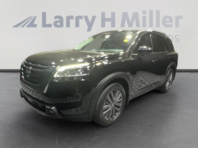 Certified 2022 Nissan Pathfinder SL w/ SL Premium Package