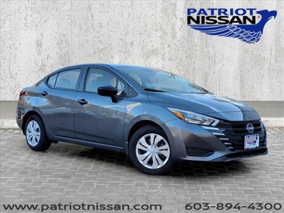 New 2025 Nissan Versa S w/ Trunk Package