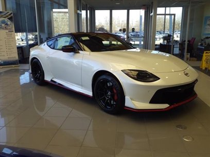 New 2024 Nissan Z NISMO w/ Floor Mat Package