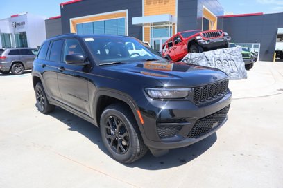 New 2025 Jeep Grand Cherokee Altitude