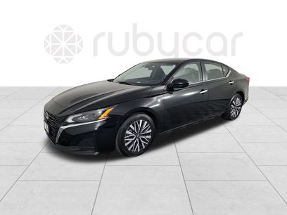 Used 2023 Nissan Altima 2.5 SV