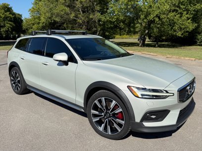 Used 2020 Volvo V60 T5 Cross Country