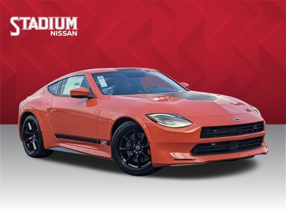 New 2024 Nissan Z Performance w/ Heritage Edition