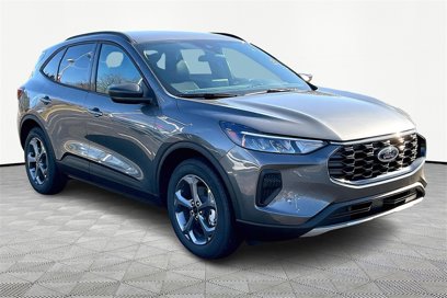 New 2025 Ford Escape ST-Line w/ Equipment Group 301A