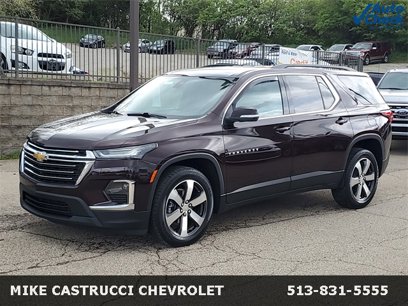 Used 2022 Chevrolet Traverse LT w/ LT Premium Package