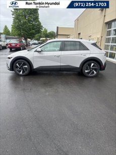 New 2025 Hyundai Ioniq 5 SE