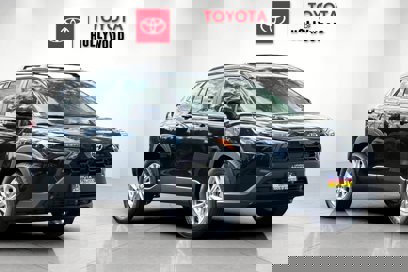 New 2026 Toyota Corolla Cross LE