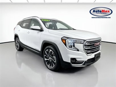 Used 2022 GMC Terrain SLT w/ Infotainment Package II