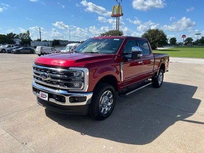 New 2025 Ford F250 4x4 Crew Cab Super Duty