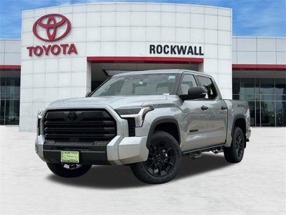 New 2025 Toyota Tundra SR5 w/ SR5 Convenience Package