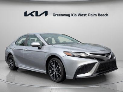 Used 2023 Toyota Camry SE
