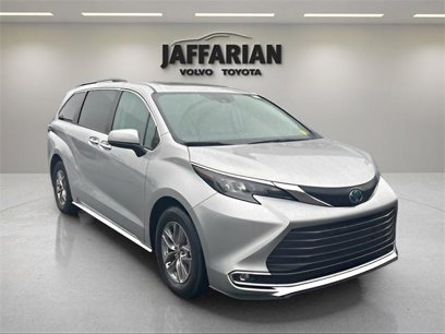 Certified 2024 Toyota Sienna XLE