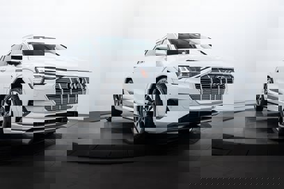 Certified 2022 Audi e-tron Premium Plus w/ Premium Plus Package