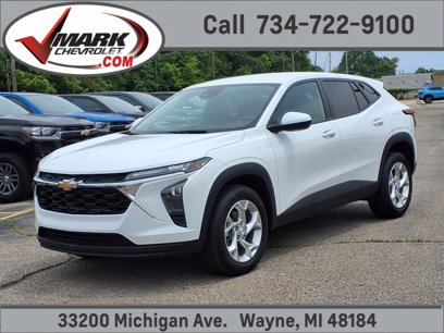 Used 2024 Chevrolet Trax LS w/ LS Convenience Package