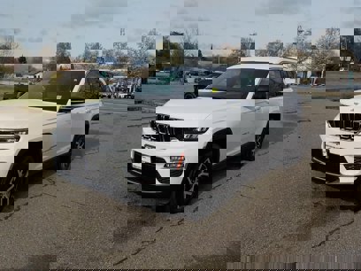 New 2025 Jeep Grand Cherokee Limited