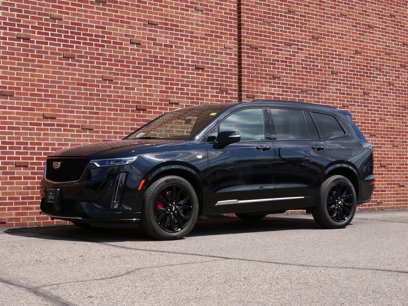 Certified 2023 Cadillac XT6 Sport w/ Platinum Package