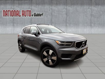 Used 2019 Volvo XC40 T5 Momentum