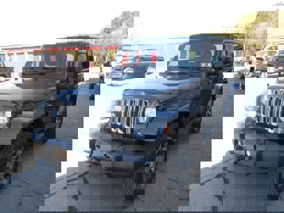Used 2018 Jeep Wrangler Sahara w/ Connectivity Group