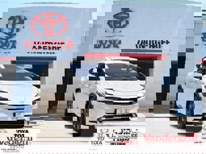 New 2025 Toyota Prius Plug-In Hybrid