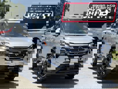 New 2025 Nissan Rogue SV