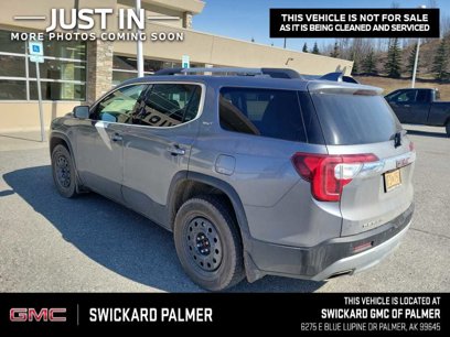 Used 2021 GMC Acadia SLT w/ Preferred Package