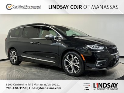 Used 2024 Chrysler Pacifica Pinnacle