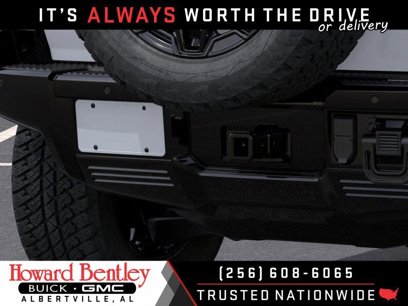 New 2025 GMC Hummer EV 3X w/ LPO, Dark Essentials Package