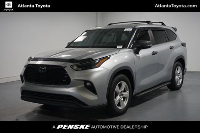 Used 2023 Toyota Highlander LE