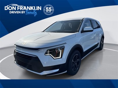 New 2025 Kia Niro LX