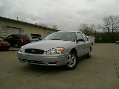 Used 2004 Ford Taurus SE