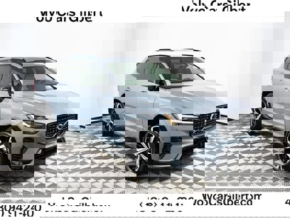 Certified 2022 Volvo XC60 B5 R-Design w/ Advanced Package